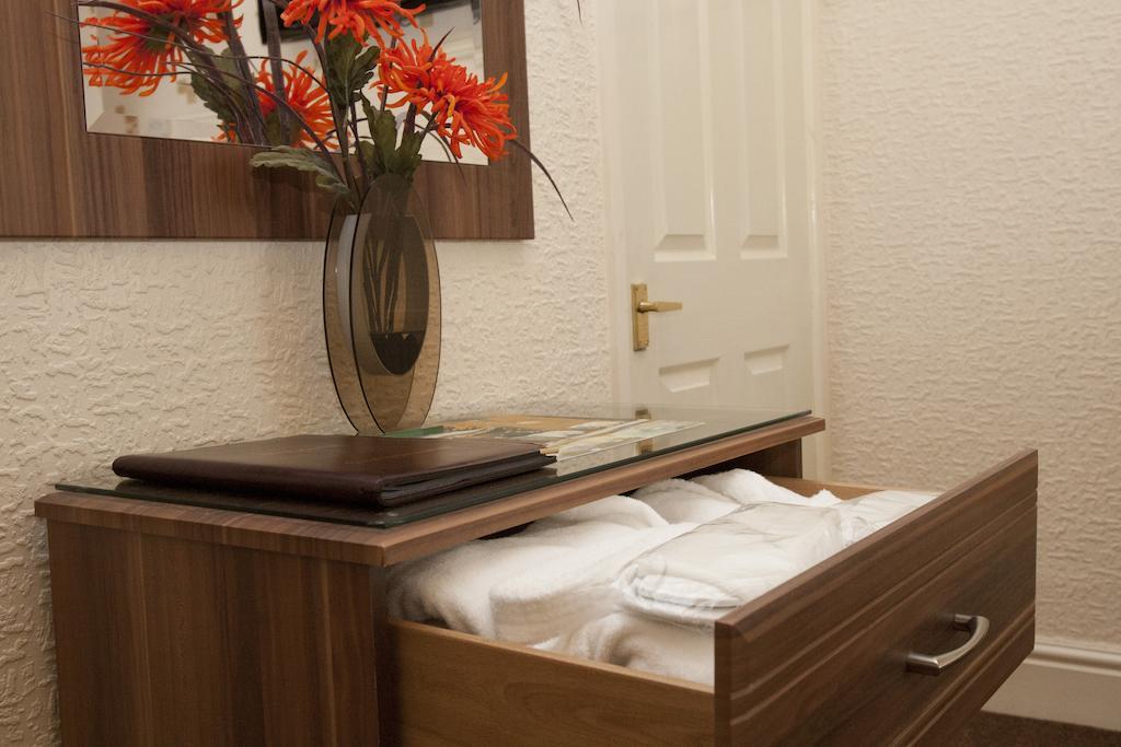 Valentine Lodge Over 21 Adult Couples Only Blackpool Exterior foto